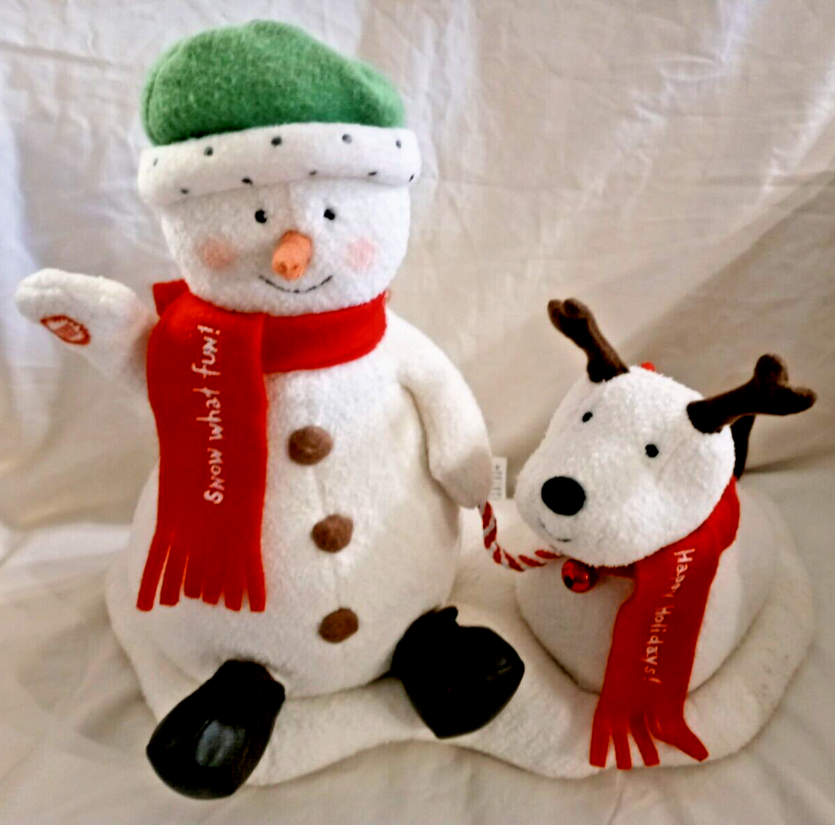 Hallmark Jingle Pals Snowman Dog Animated Musical Christmas Holiday Plush  2004