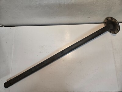 Axle Shaft EHA B4 | 40.5'' Long | 16 Spline | 8x5.25'' Bolt Pattern | 1-3/4'' Shaft
