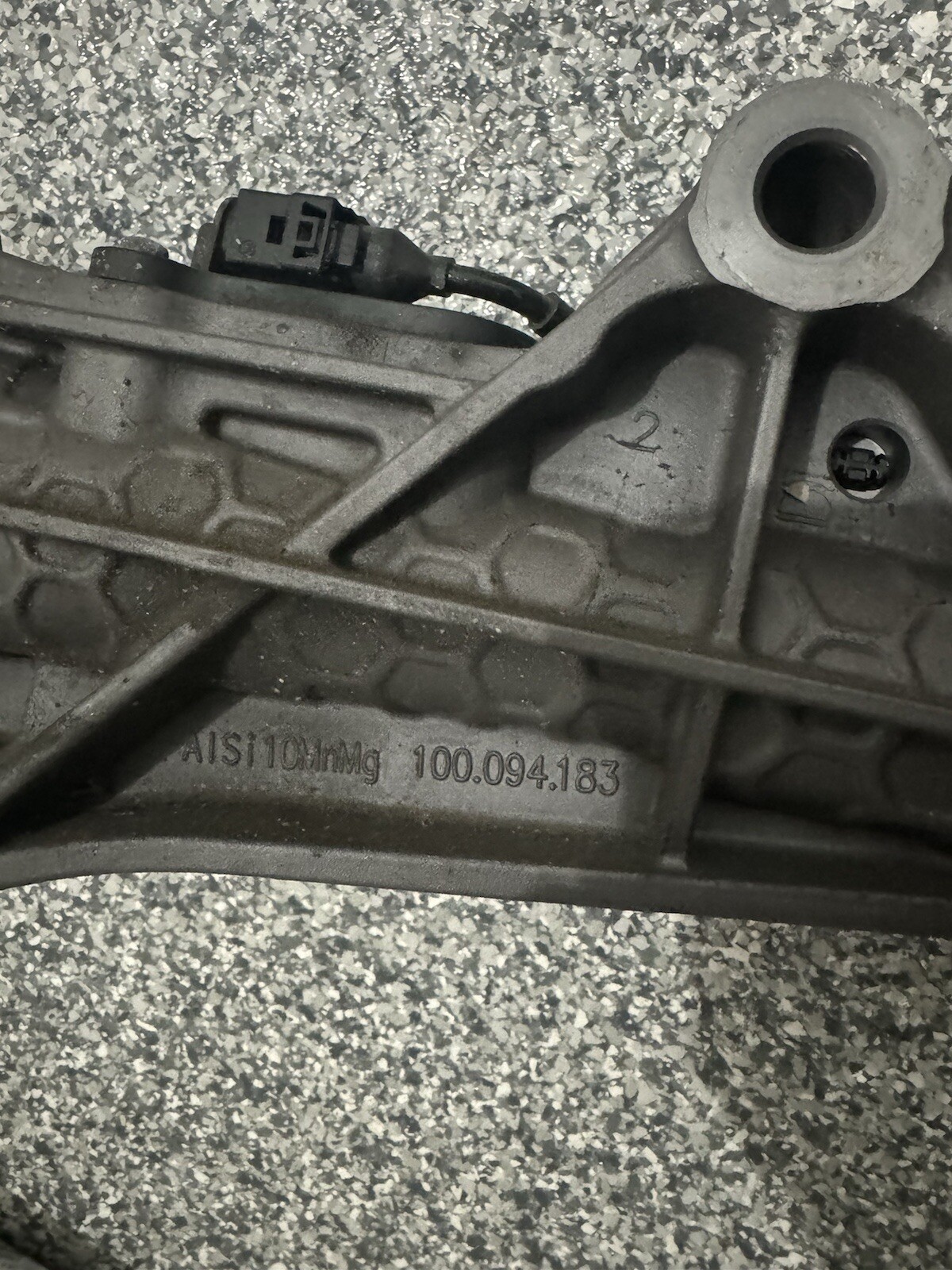 Lamborghini Urus Rear Steering Rack- 4M0501055AA