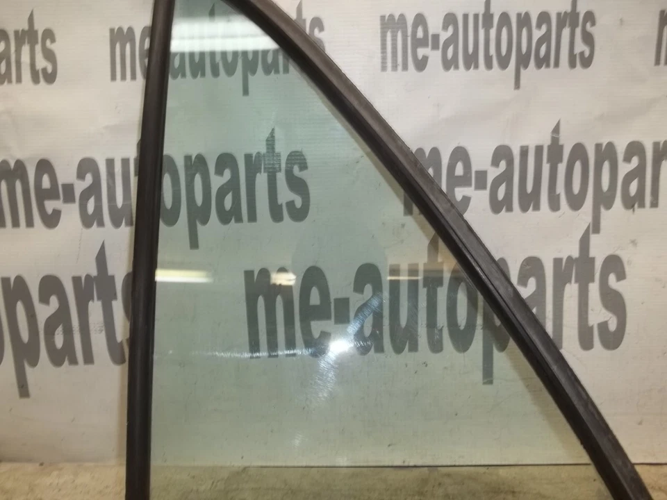 73-80 Mercedes-Benz W116 conductor trasero izquierdo estacionario cuarto ventilación ventana de vidrio Foto 4 de 4