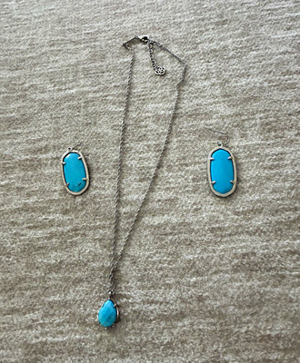 Kendra Scott Silver Turquoise Blue Oval Pendant Necklace & Earrings Jewelry Set