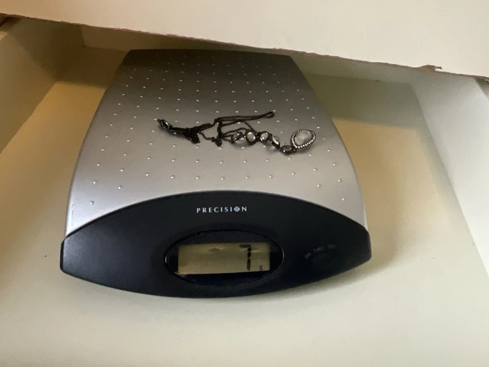 Signed IPPOLITA Lariat Necklace 6 Quartz Stones 1 W/ Small Diamonds Surround - Image 4 of 4