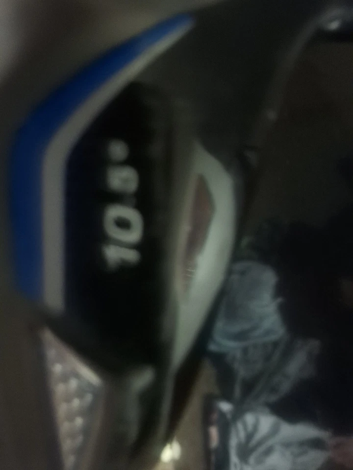 FujikIkura Combustible 10.5* Par Medio, Patada Alta, Rígido, Controlador 60g Foto 2 de 3