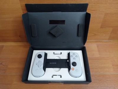 Backbone One - PlayStation Edition - White (Lightning, iPhone Game Controller)