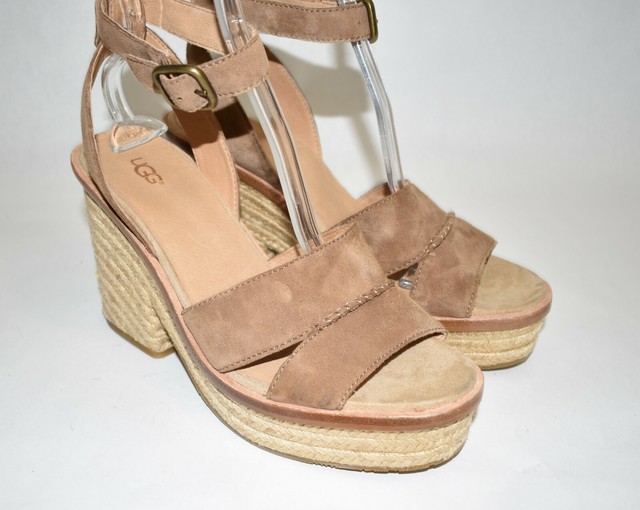 ugg carine
