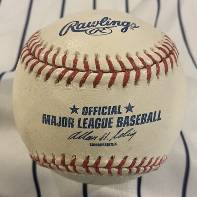 記念グッズ MAJOR LEAGUE BASEBALL OFFICIAL PROGRAM Baseball - Official MLB with Cube – JerseyStreetStore.com