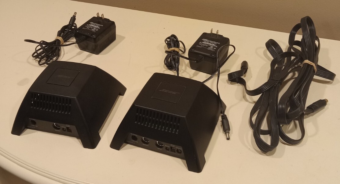 Bose AL8 Homewide Wireless Audio Link + AR1 Wireless Audio 