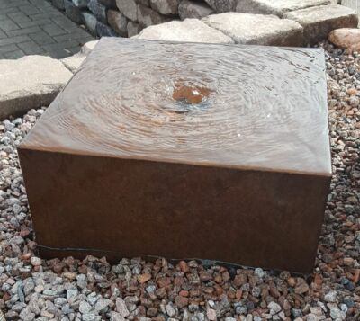 Brunnenquader 30/30/20 cm Roststahl Cortenstahl Gartenbrunnen Quader Würfel