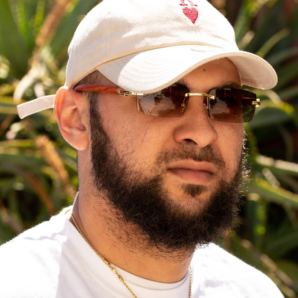 Gafas de sol de hip hop con montura dorada de tinte marrón sin montura para hombre y mujer Foto 2 de 4