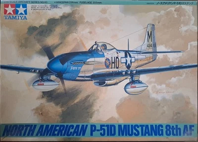 Maquette Tamiya 1/48 P51-D Mustang 8th AF - Photo 1/2