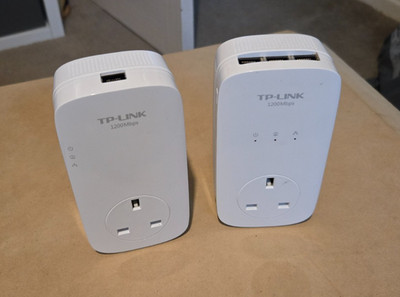 TP-Link AV1200 Gigabit Powerline Ethernet Kit