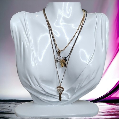 NEW Vintage Betsey Johnson 3 Tier Gold Tone Necklace Sparkly Key Bow Ball Heart