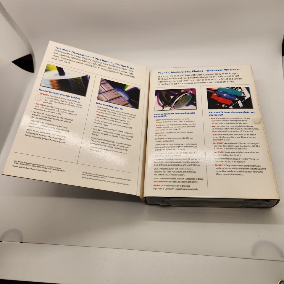 Sealed New In Box Vintage Roxio Toast 9 Titanium For Mac - Image 2 of 4