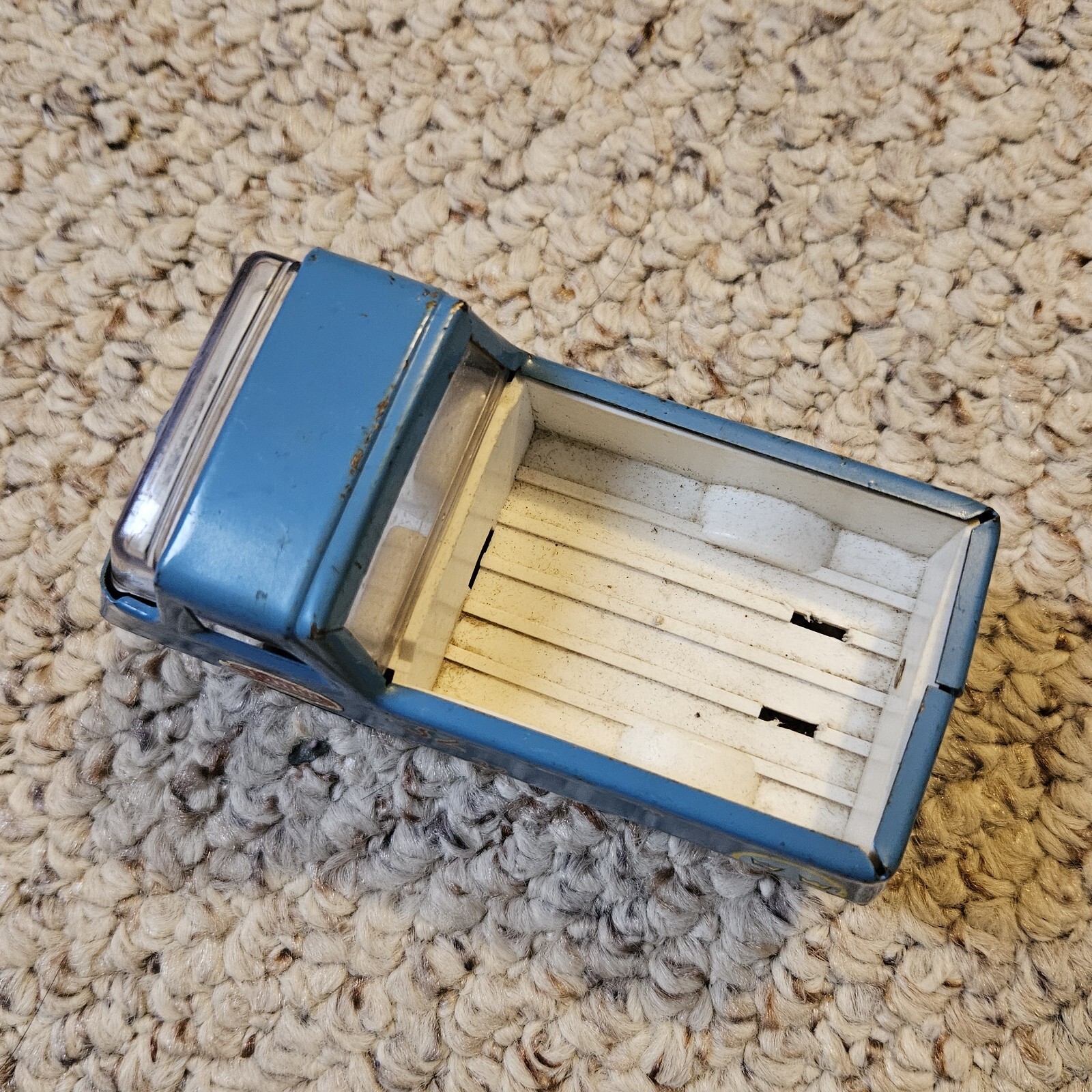 Vintage 1970s Tonka Pressed Steel Blue Pickup Tow Truck Toy (COMES AS IS)