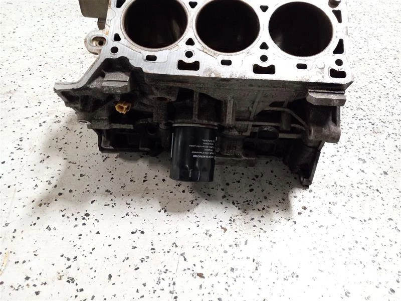 ENGINE BLOCK 2.3L VIN H 8TH DIGIT fits FORD ESCAPE 2008 - Image 3 of 4