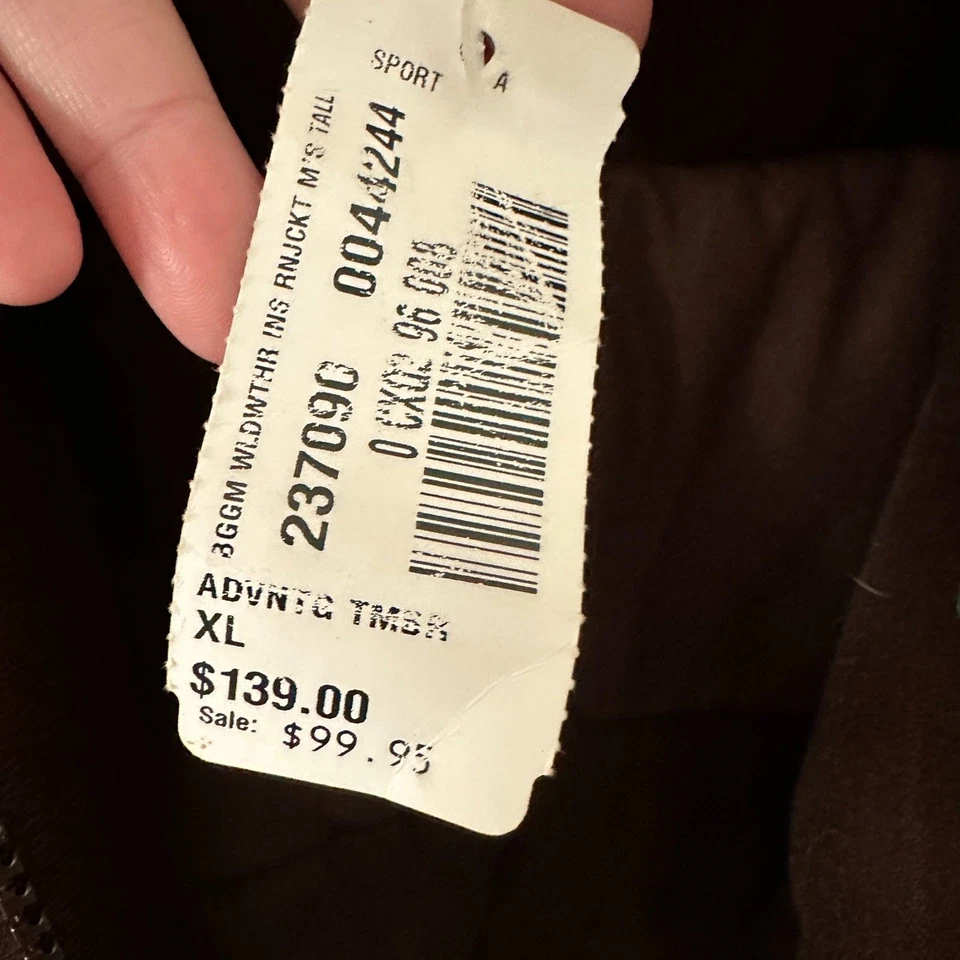 L.L. Bean Men's Thick Camoflauge Full Zip Hooded Hunting Jacket Size XL Tall NWT - Image 3 of 4