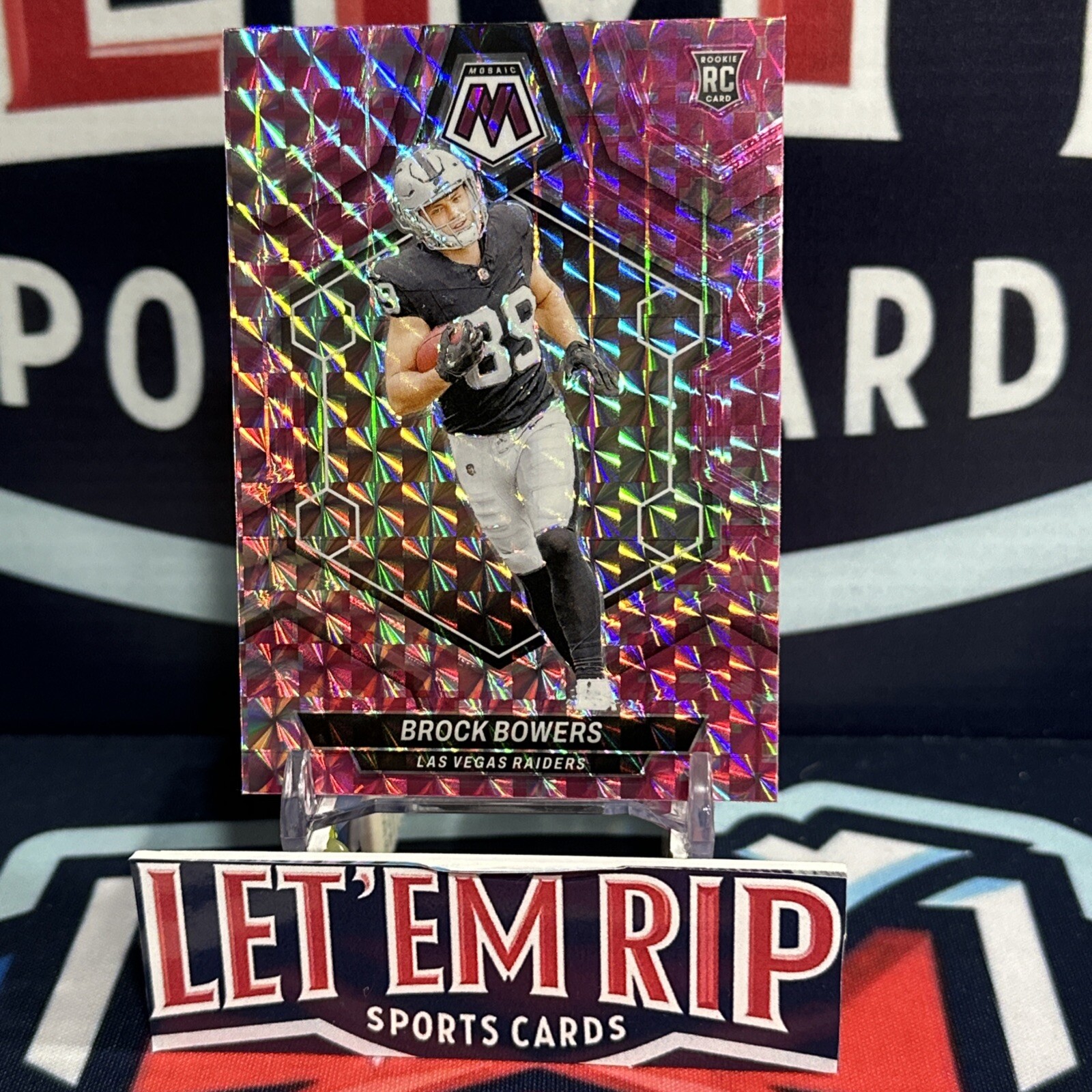 Brock Bowers 2024 Mosaic Pink Mojo Prizm Rookie