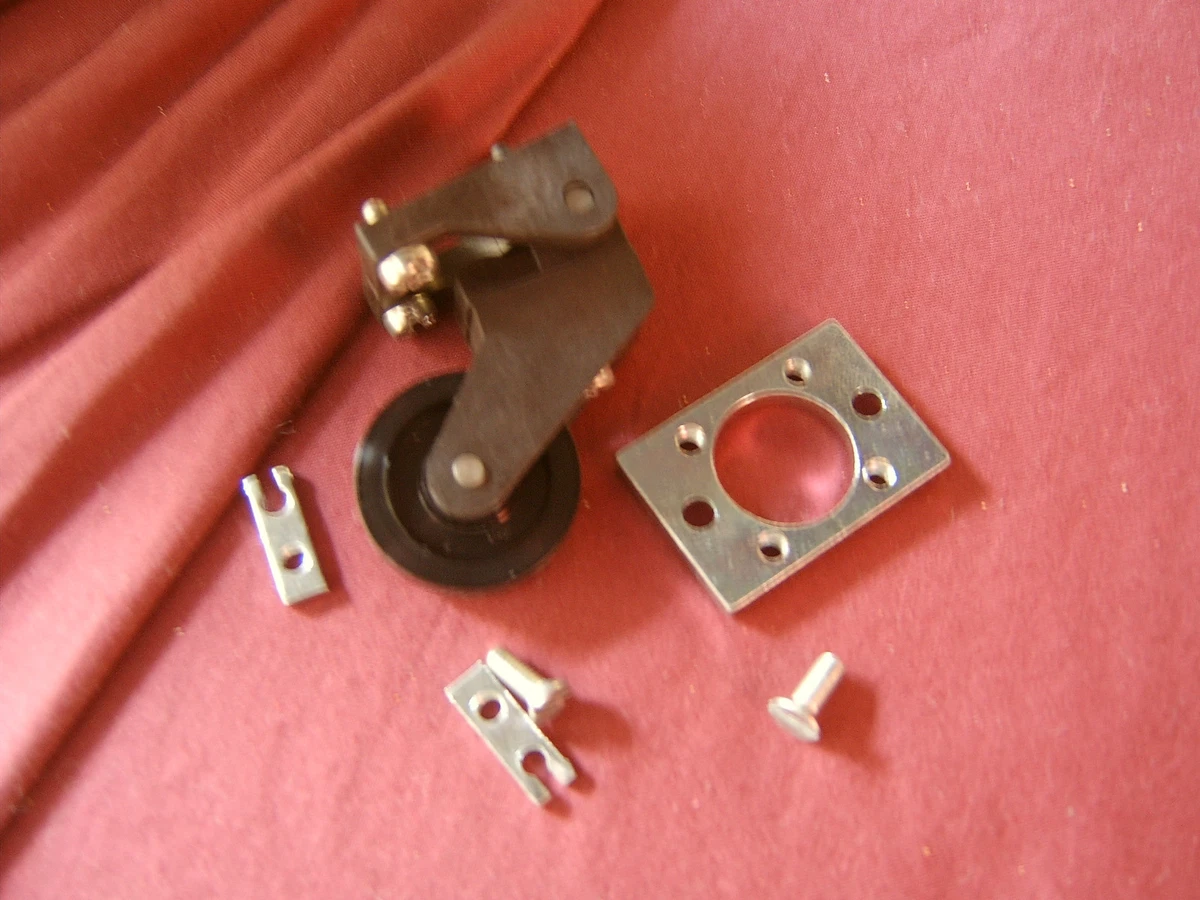 Klockner Moeller AR Roller Head - Switch Actuator, Brand New