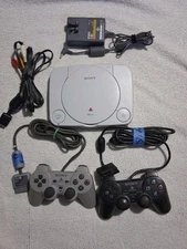 Sony PlayStation 1 PS1 White Console SCPH-101 w/Controllers Tested---Free Ship