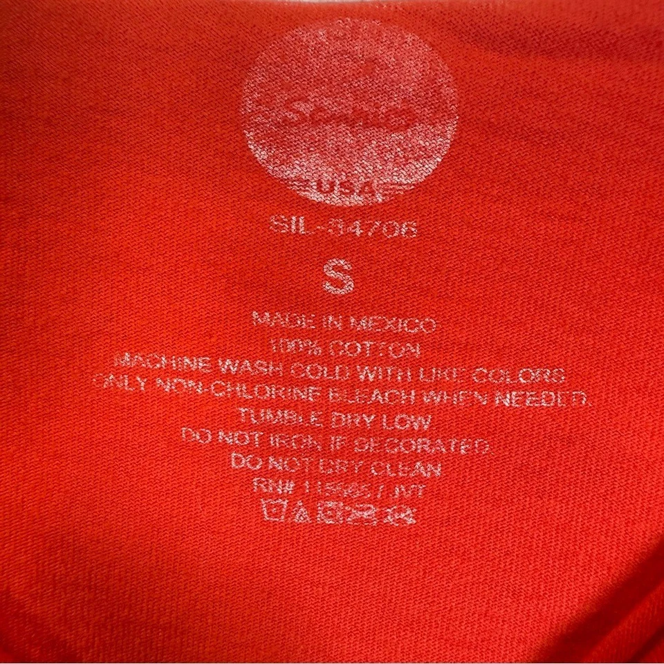 Sanrio Hello Kitty Bright Red Short Sleeve Tee Kids Size Small - Image 4 of 4