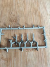Warhammer High Elf Silver Helms Swords Sprue Parts 2000 GW X4