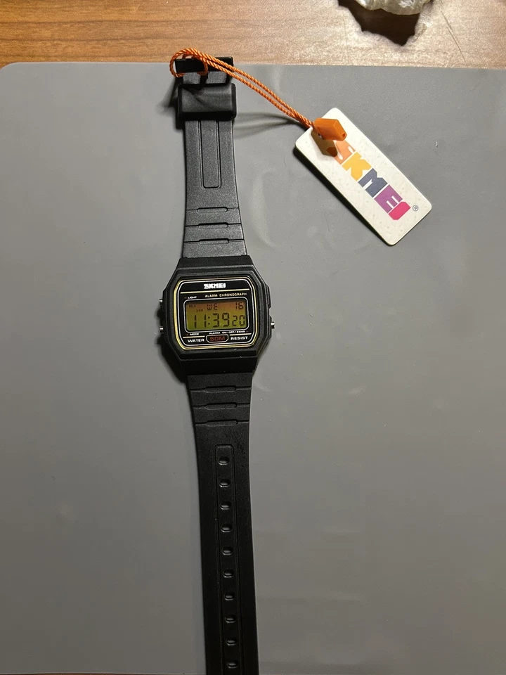 compare to Casio F91 - CUSTOM SKMEI GOLD Digital Gradient Filter -EL Backlight! - Image 4 of 4