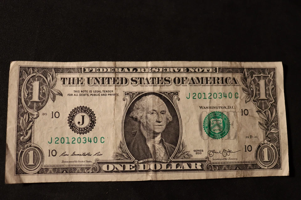 ONE DOLLAR FANCY BIRTHDAY/ANNIVERSARY NOTE [MARCH 4, 2012]  SN # J 20120340 C - Image 2 of 3