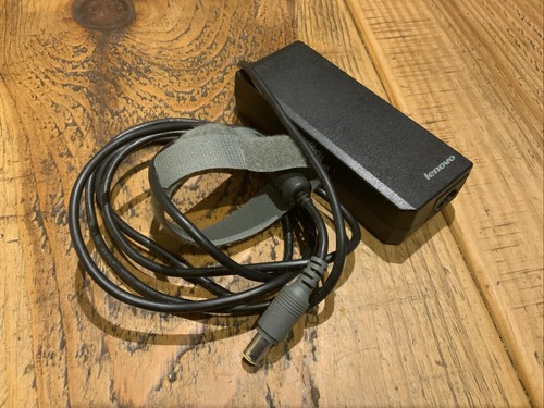 Laptop Netzteil, Lenovo 90W 20V, PN 92P1107, PA-1900-081.