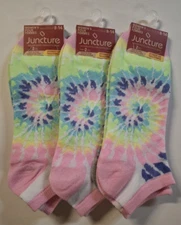 6 Pairs of Tie-Dye and Stripes Ankle Socks Juncture Adult Women's 6-10