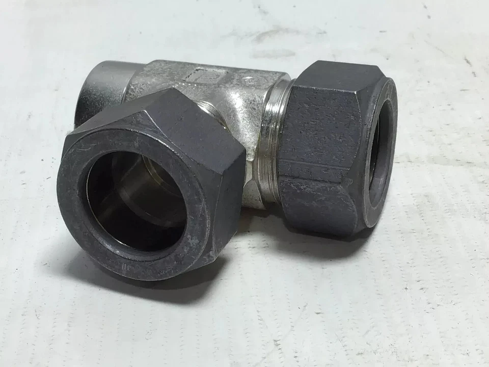 1" Tube x 3/4 FNPT x 1" Tube 316ss Female Run Tee Fitting Parker 16-12-16 MBZ-SS - Image 3 of 4