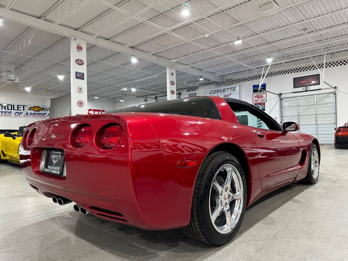 2001 [86U] Magnetic Red II Metallic Chevrolet Corvette   | C5 Corvette Photo 4