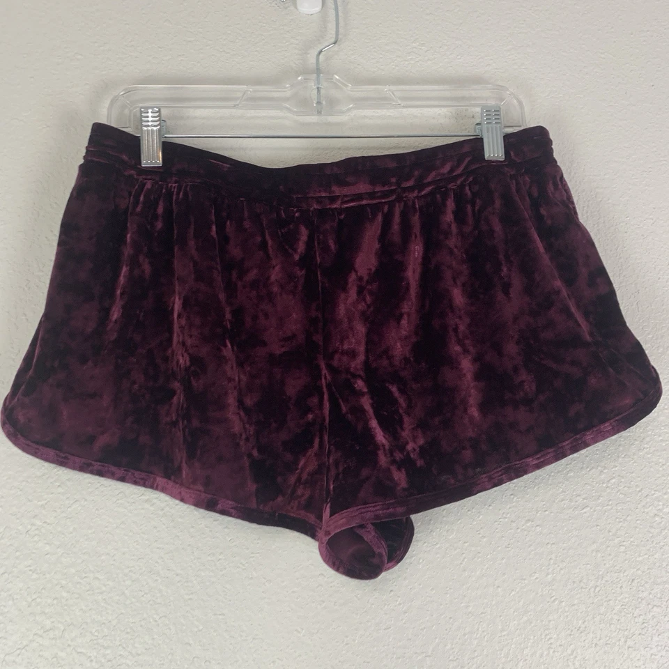 Shorts Victoria's Secret rosa veludo veludo lounge confortável logotipo cachorro borgonha grande - Imagem 3 de 4