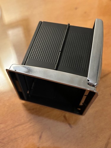 Hasselblad V System Chrome Final Version Waist Level Folding Finder nice demo - Picture 6 of 9
