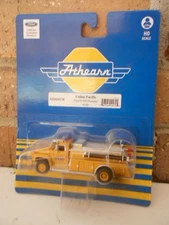 Athearn HO Ford V-8 F850 Uniom Pacific Railroad Fire Pumper Truck #1970