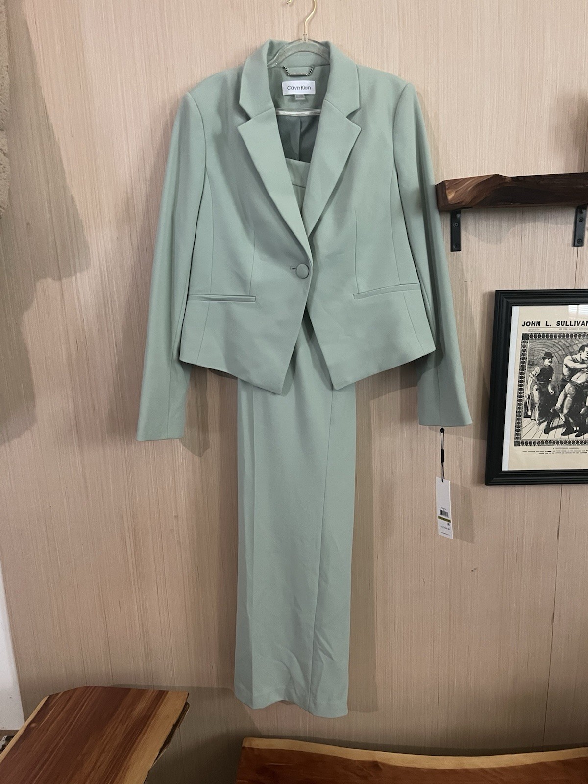 Calvin Klein Women’s Pant Suit NWT Size 14p - Sage Green One Button Blazer
