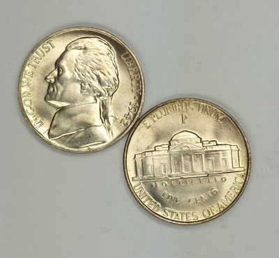 #ad 1942 P UNCIRCULATED JEFFERSON NICKEL CHOICE TO GEM BU 35% SILVER $15.95