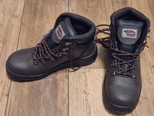 Avenger work boots men's