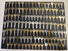 Vintage Uncut Yale Blank Keys, Keil, Junior, Security, Flat - Lot of 129