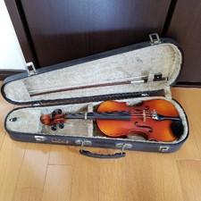 Suzuki violin 1/8