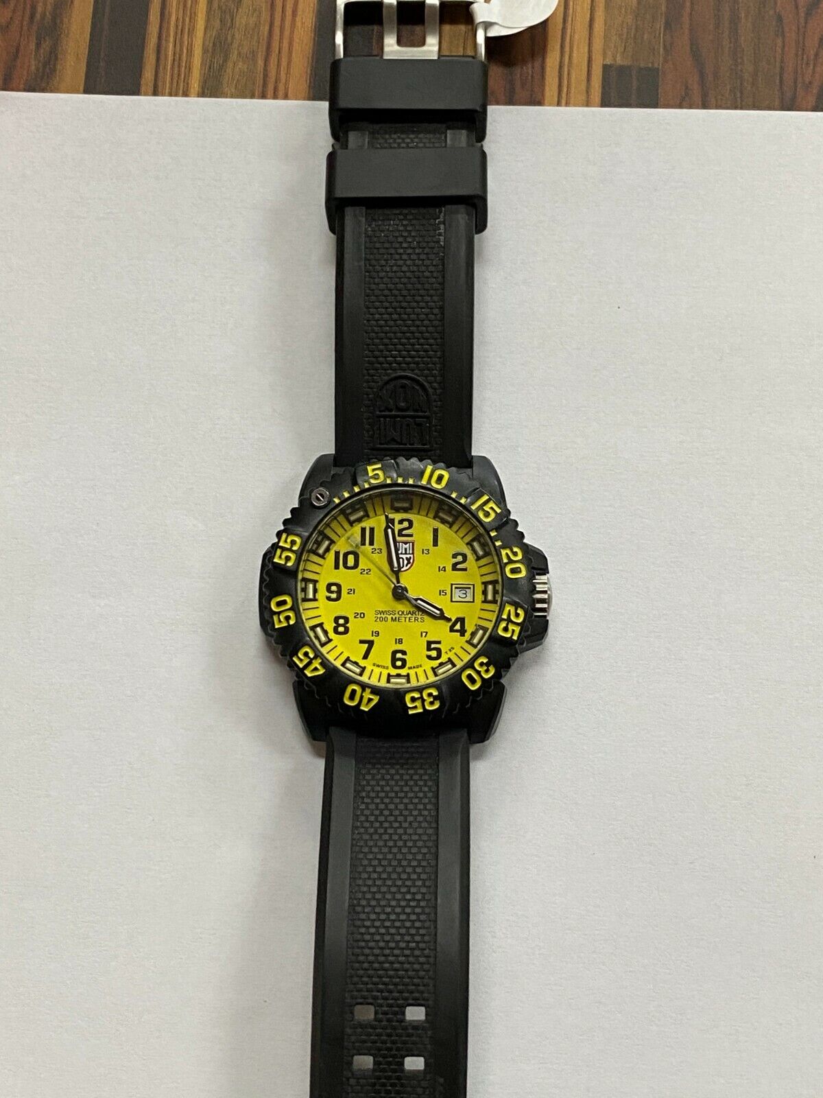 Luminox Series 3050/3950 Men's Quartz Watch Yellow & black Swiss Made