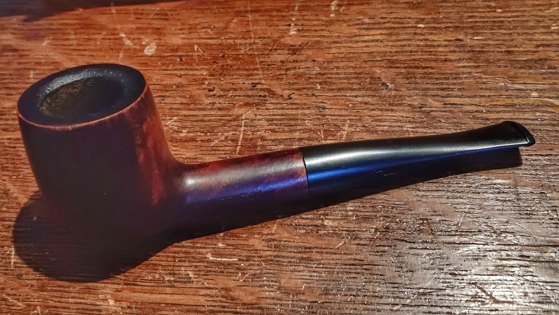 Estate BENTON Briar Pipe