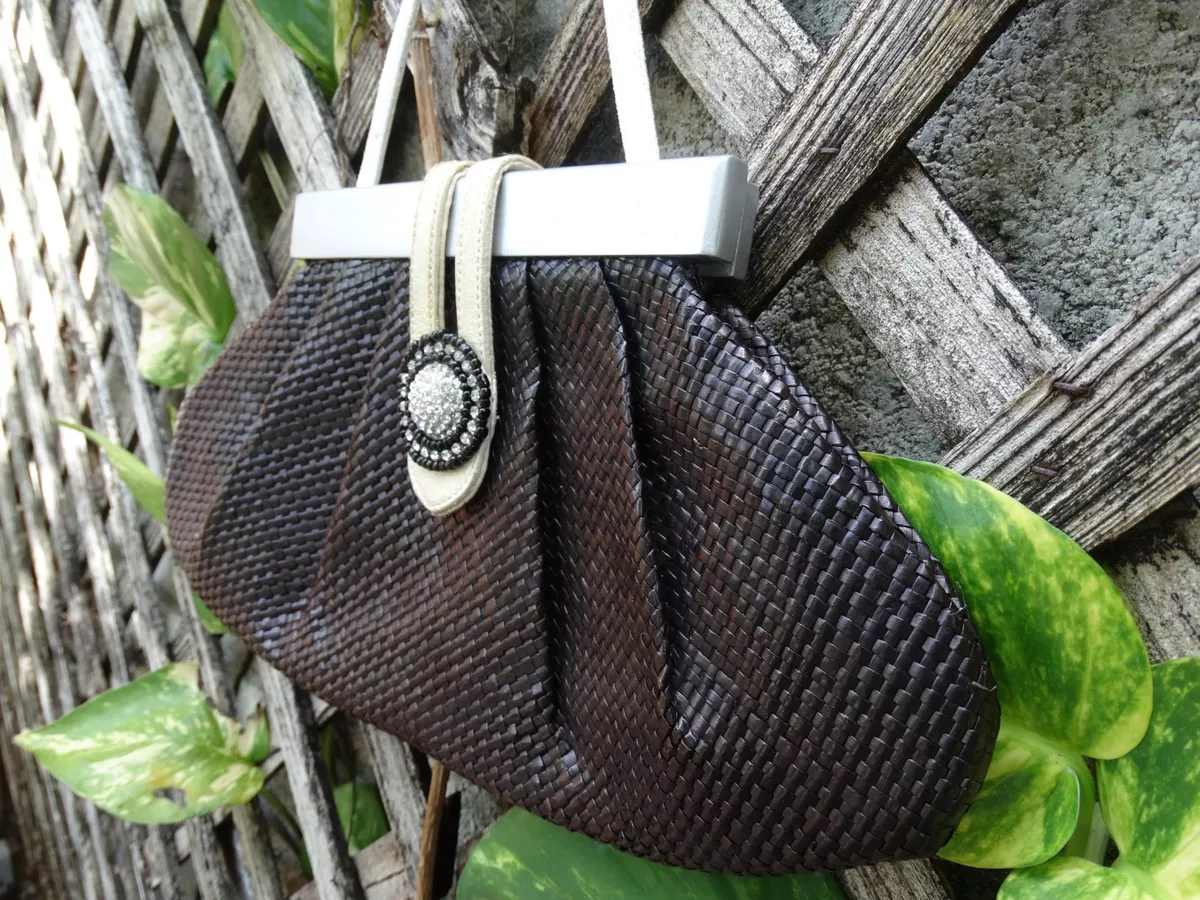 Black straw online clutch