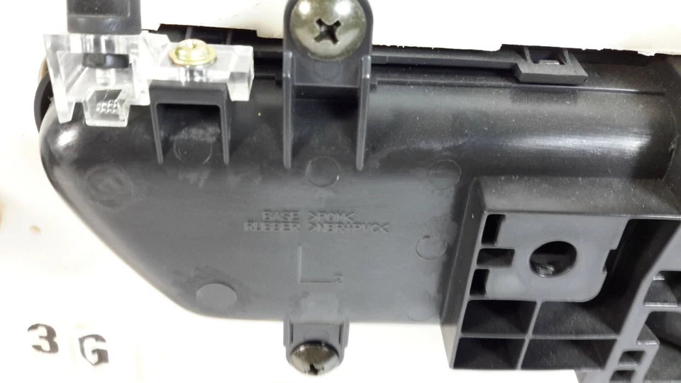 Panel de moldura de puerta interior trasero izquierdo Infiniti FX35 FX45 2003-2008 FABRICANTE DE EQUIPOS ORIGINALES Foto 4 de 4