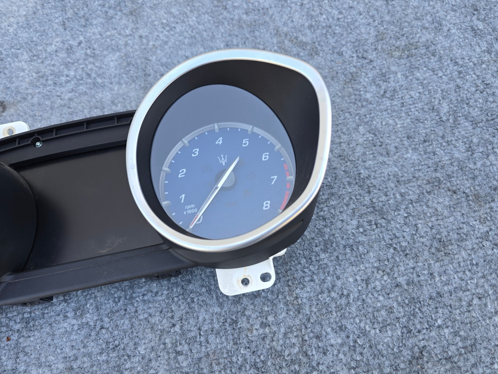 INSTRUMENT CLUSTER SPEEDOMETER ASSEMBLY 74K 14-17 MASERATI GHIBLI S QUATTROPORTE