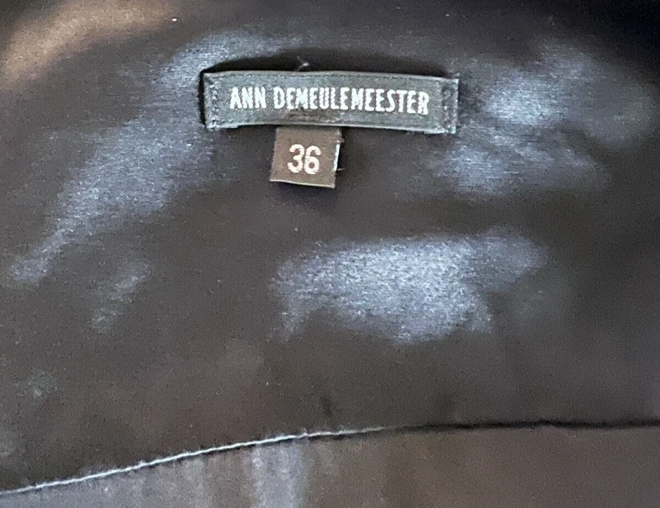 Vestido Camisa Ann Demeulemeester Negro Seda Satén, Manga Pestaña, Cinturón 36/Pequeño Foto 2 de 4