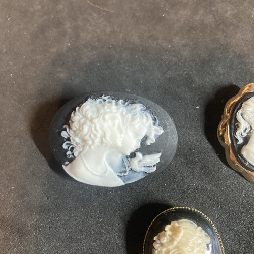 Black And White Cameo Button Cover Pin And Pendant Pin B144 - Picture 3 of 6