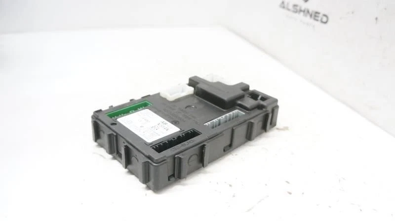 Módulo de control de carrocería Nissan Murano 2013-2014 284B11V48D OEM Foto 3 de 4