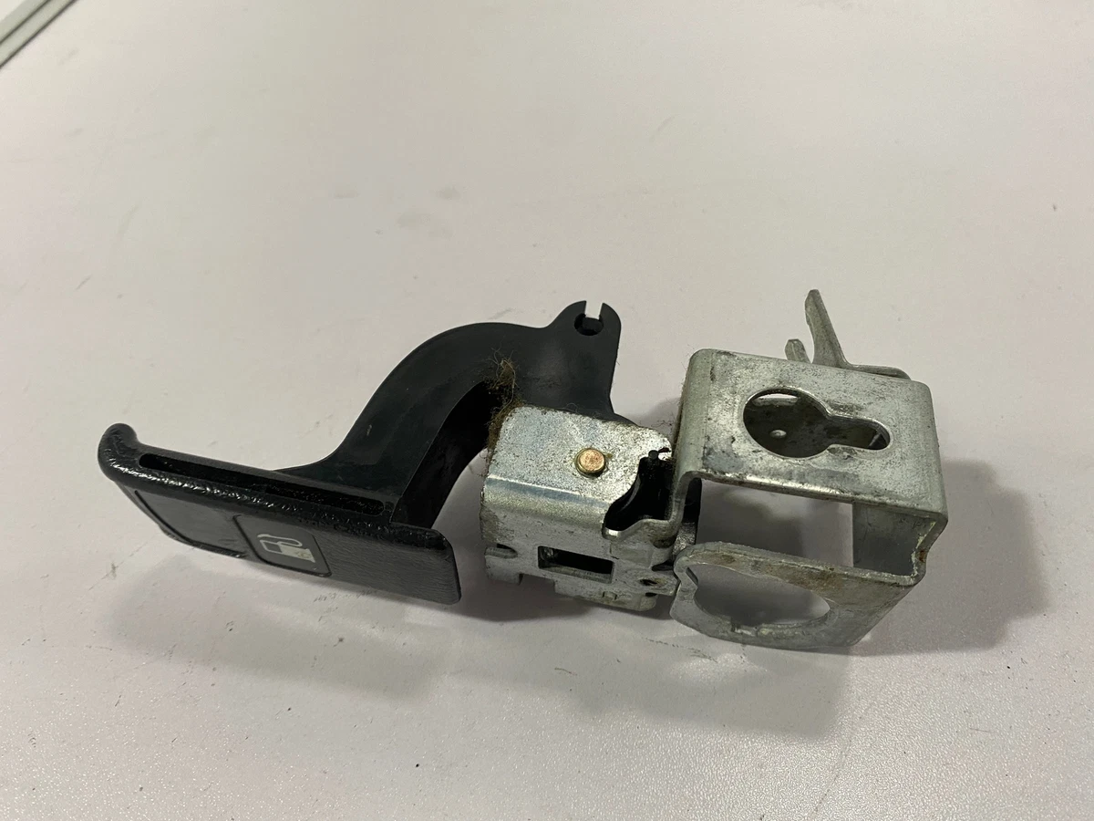 Honda civic 2024 fuel cap release