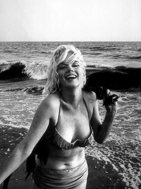 Marilyn monroe online traje de baño