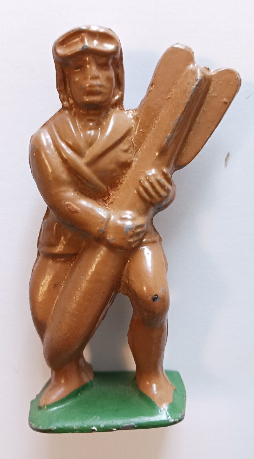 METAL CAST Co. #23A RARE Toy Lead Soldier Pilot with Bomb Barclay Manoil
